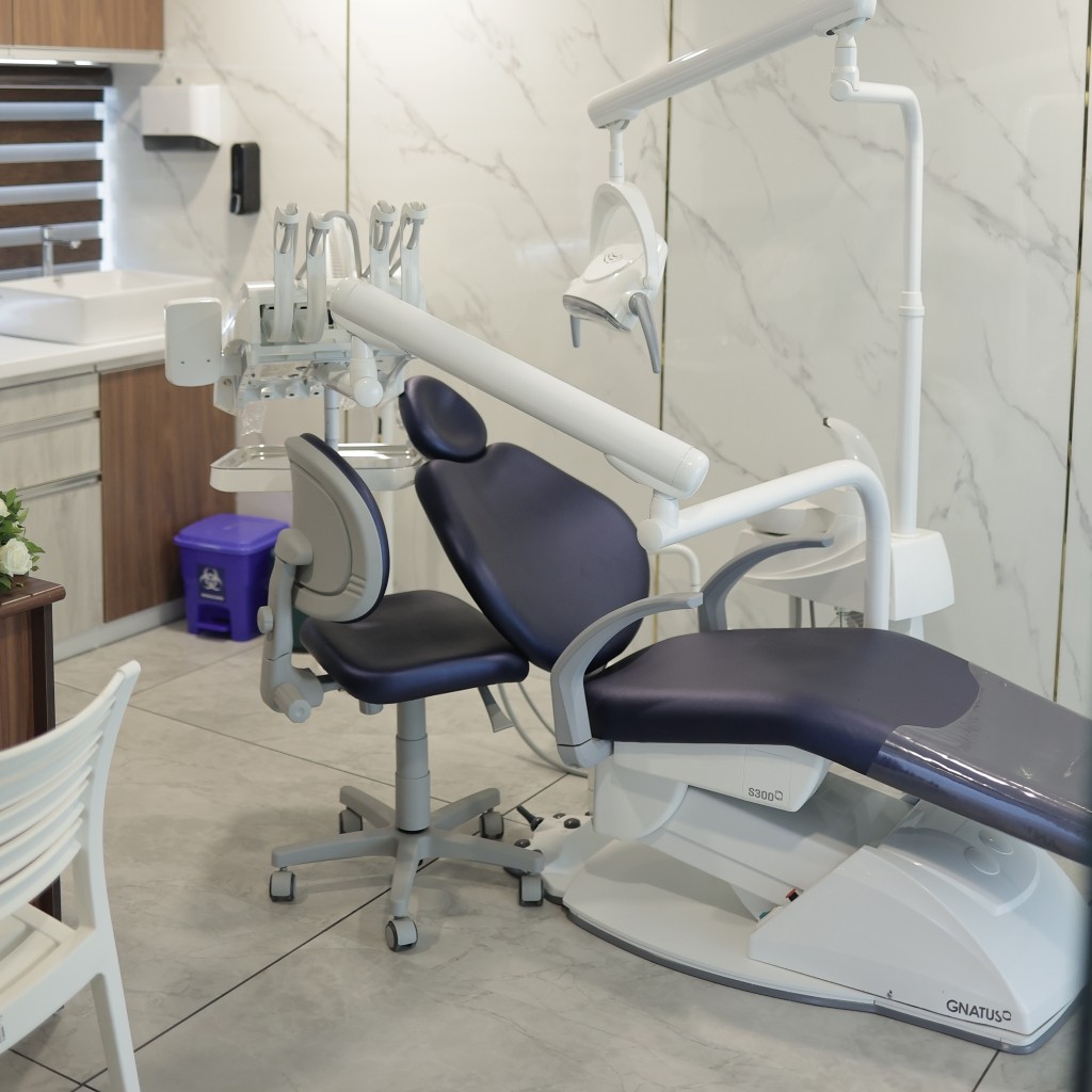 Best Dental Clinic In Thiruvananthapuram | Expert Dentists | Darling Dental Care | Dental Service in Karyavattom